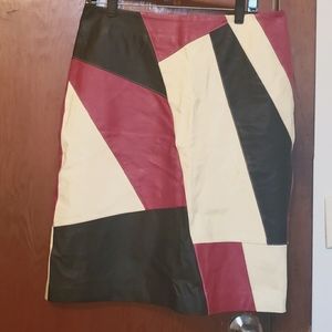 100% colorblocked leather skirt
